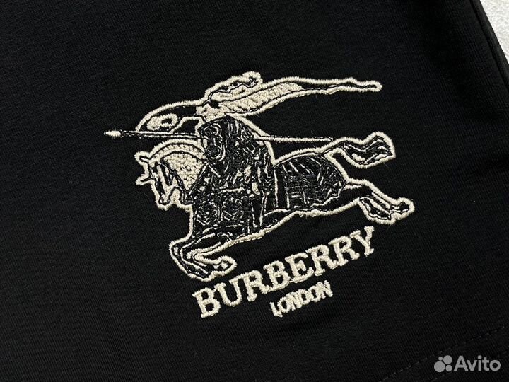 Шорты Burberry