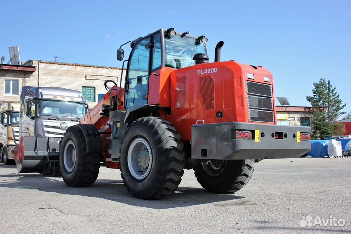 Телескопический погрузчик Redstar TL4000, 2023