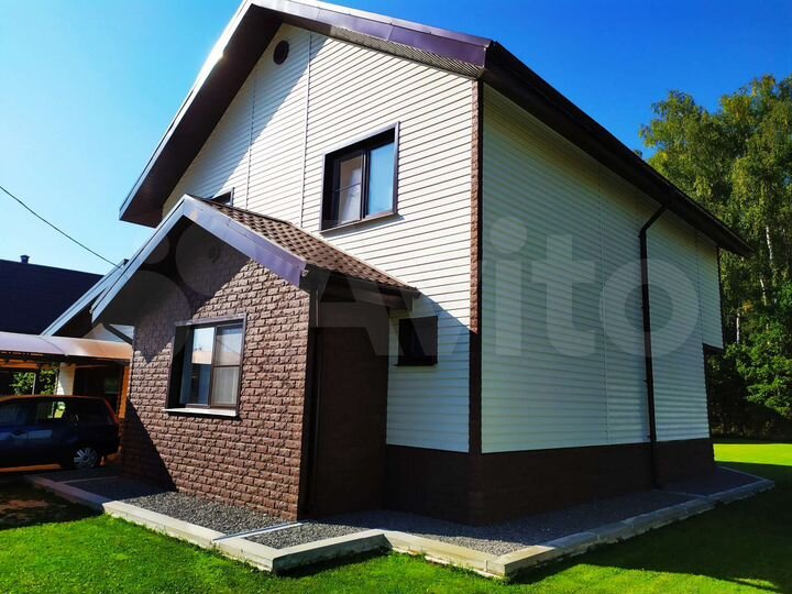 Дом 210 м² на участке 10 сот.