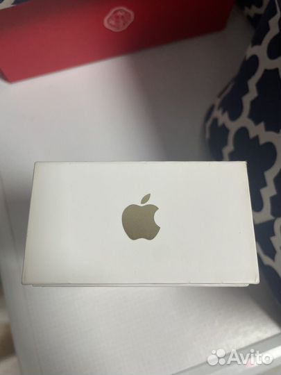 Коробка от iPhone 5s