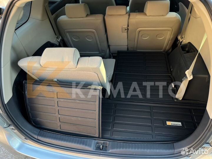 Коврик в багажник Kamatto для Toyota Wish 2009+