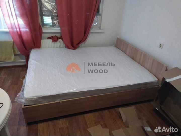 Кровать двухспальная