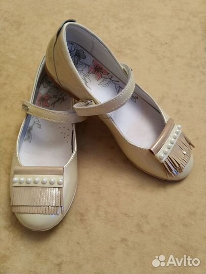 Туфли для девочки