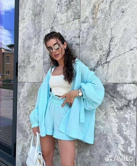 Костюм женский с шортами 42 44