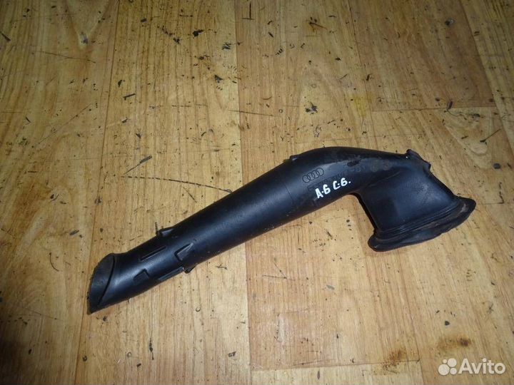 Воздухозаборник (наружный) Audi A6 C6,4F 2004-2