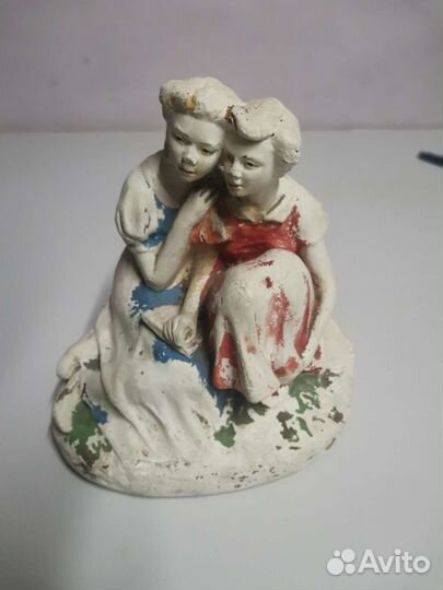 Гипсовая фигурка,статуэтка,Девушки—подруги