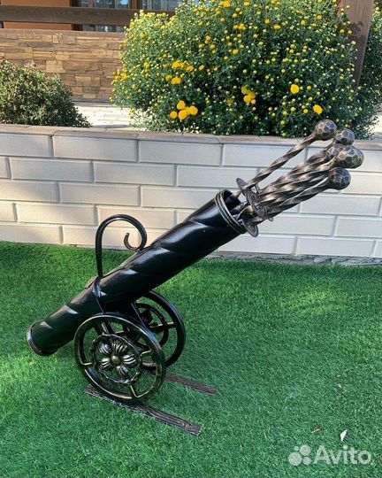 Подставка для шампуров «Пушка»