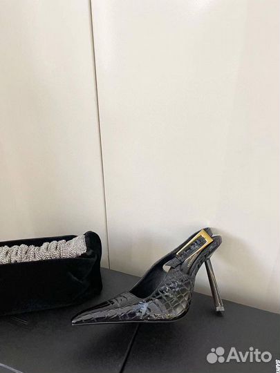 Босоножки женские YSL