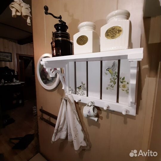 Подставка , полочка