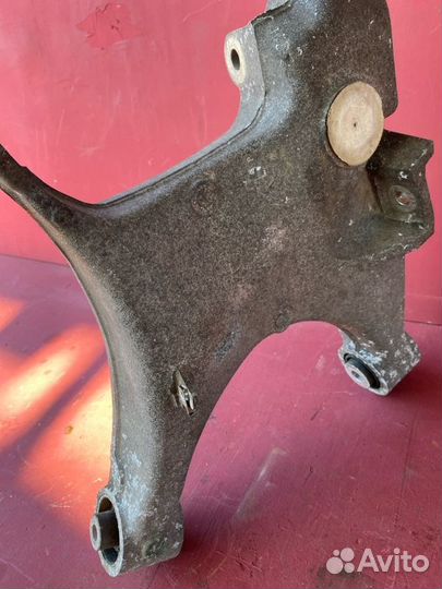 Рычаг подвески задний правый Bmw X5 E53 22716286