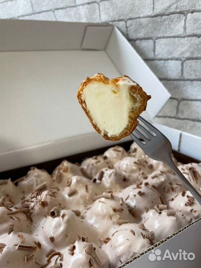 Профитроли с пломбирным кремом и сливочным муссом