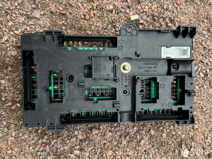 BMW Блок предохранителей 61145A0E7D0