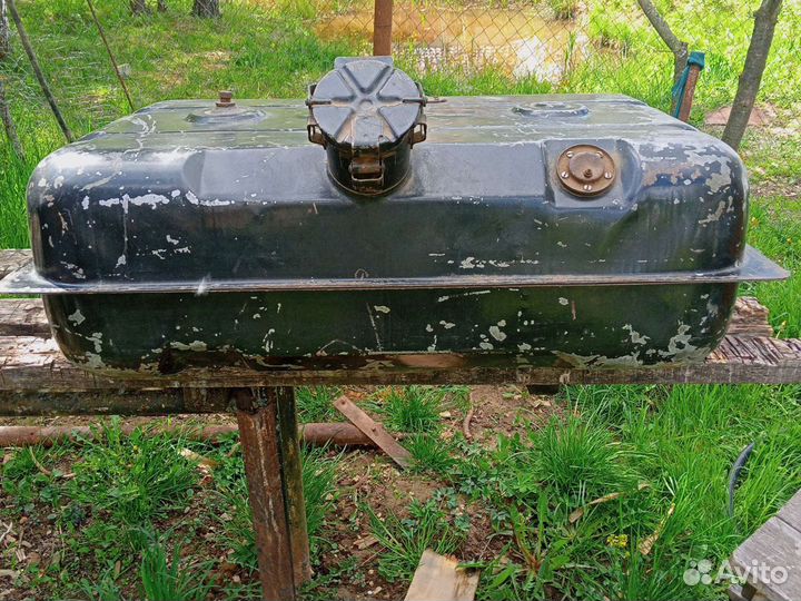 Бак для хоз нужд