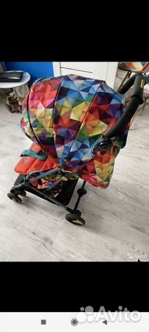 Прогулочная коляска