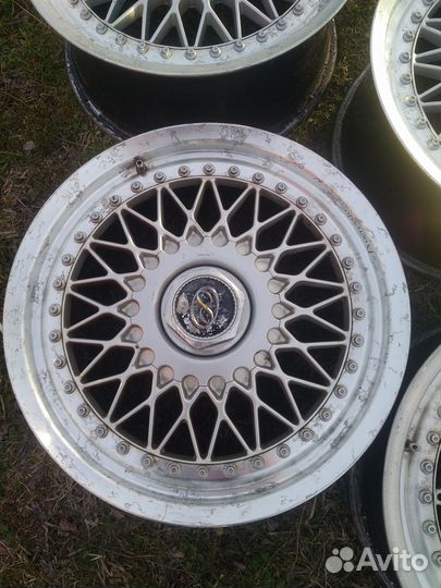 Rays Volk Racing GRA PRO Progressiv R17