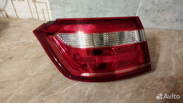 Фара задняя левая внешняя и внутренняя Лада Веста