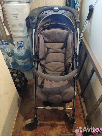 Прогулочная коляска capella