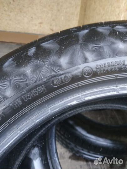 Continental ContiPremiumContact 6 215/55 R17 94V