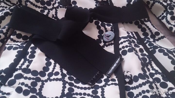 Стильный плащик clasna