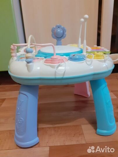 Развивающий музыкальный столик