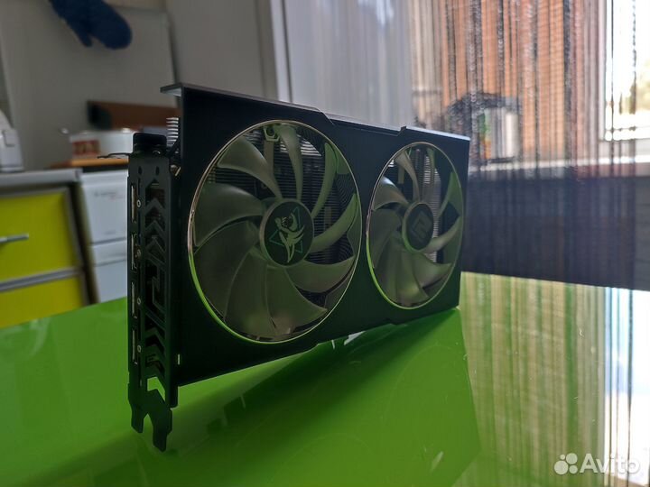 Видеокарта AMD Radeon RX 6600 XT