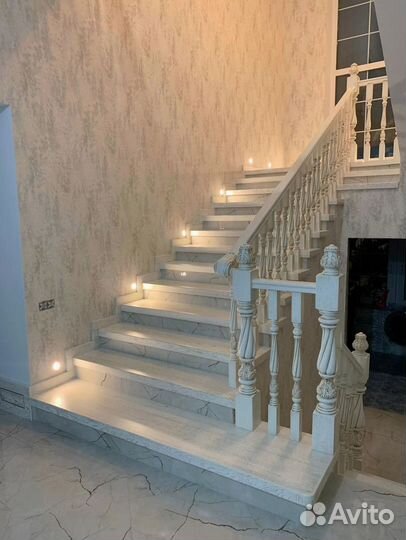 Резные столбы Резные балясины из дерева