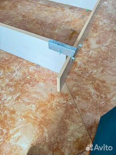 Кровать двухспальная бу 180 200