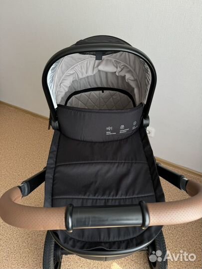 Коляска happy baby Mommer Pro 3 в 1