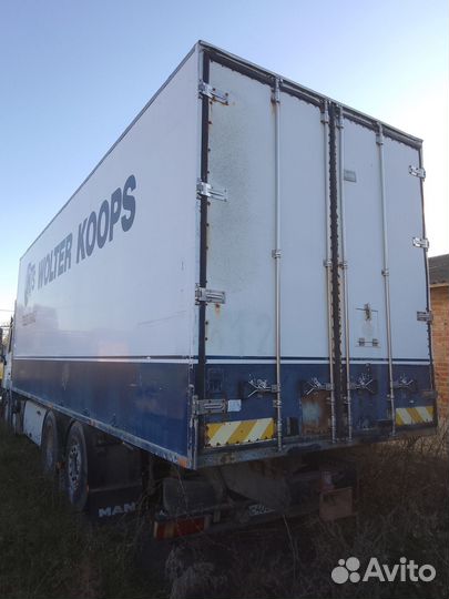 MAN TGE цельнометаллический, 2000