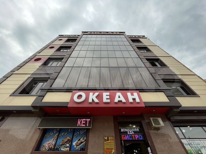 Здание, 2250 м²