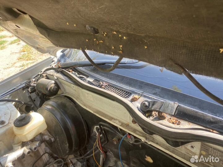 Жабо Toyota Chaser X80