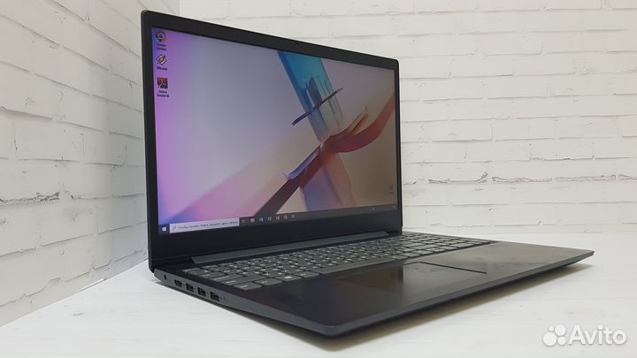 Игровой ноутбук Lenovo 2видеокарты/4Gb/SSD/ гарант