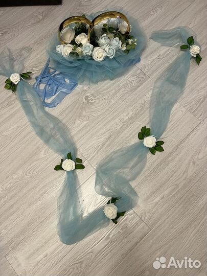 Свадебные украшения на машину