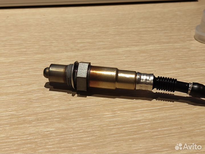 Кислородный датчик лямбда зонд 1K0998262T