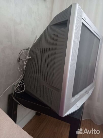 Телевизор бу Sony