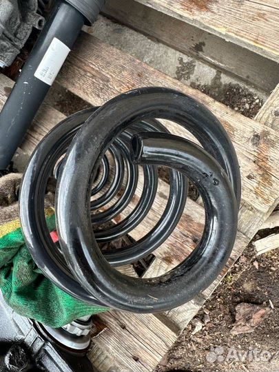 Пружина задняя BMW X6 E71 рест. 2012