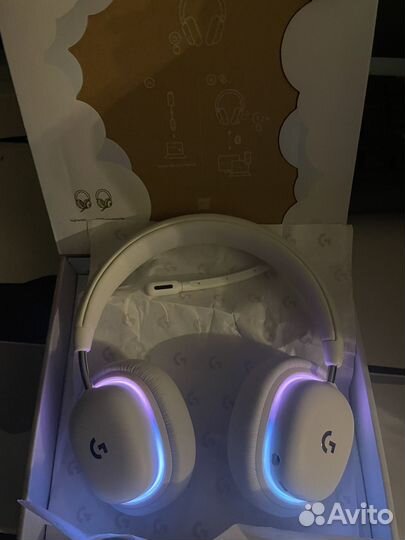 Беспроводные игровые наушники Logitech G735