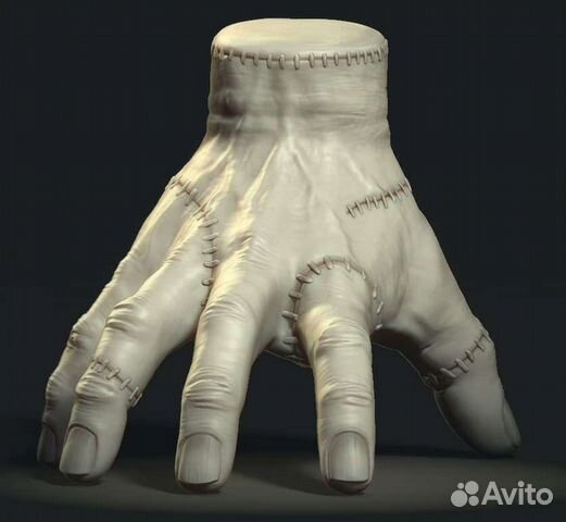 Фигурка вещь из Увенсдей