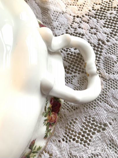 Royal Albert Old country roses террин (супница)