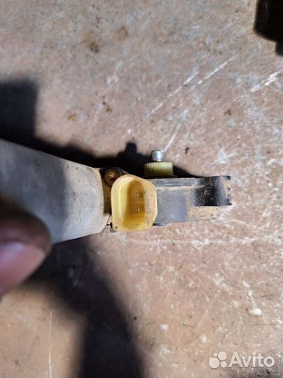 Моторчик стеклоподъёмника на Jaguar s-type