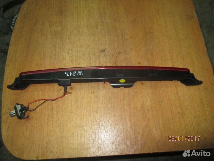 Фонарь задний (стоп сигнал) Mercedes Benz W213