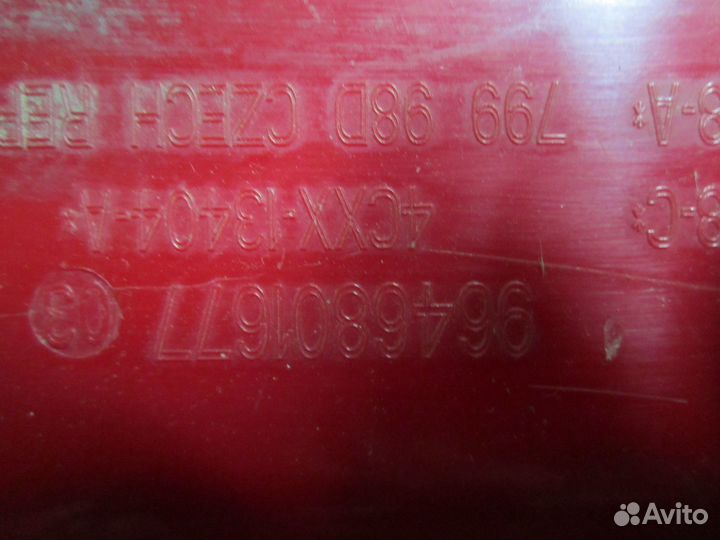 Фонарь задний левый правый Citroen C4 1.6 2006