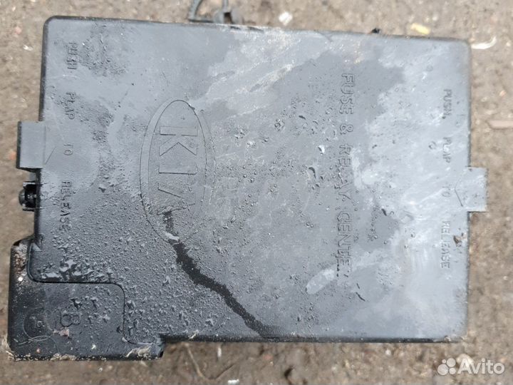 Блок предохранителей Киа Спектра