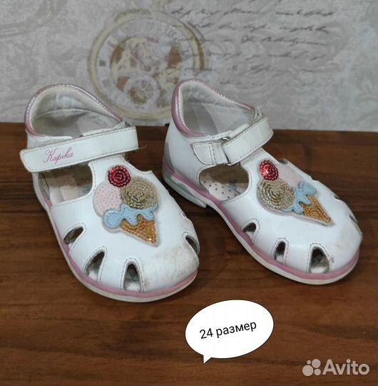 Босоножки для девочки 24 размер,Kapika