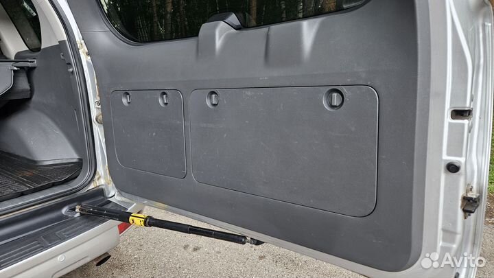 Toyota Land Cruiser Prado 4.0 AT, 2009, 135 000 км