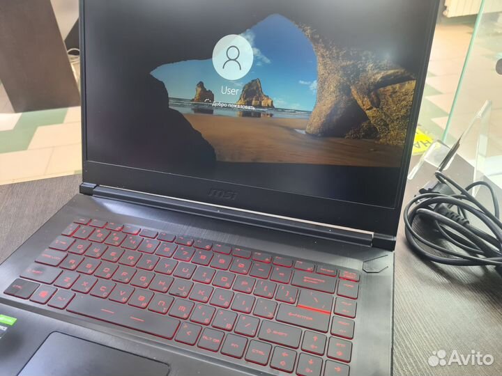 Ноутбук Msi