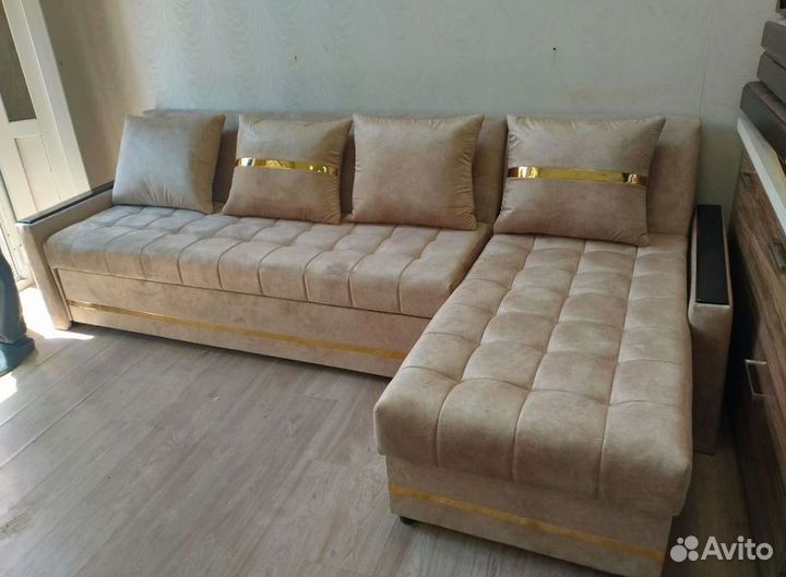 Угловой диван раскладной на заказ