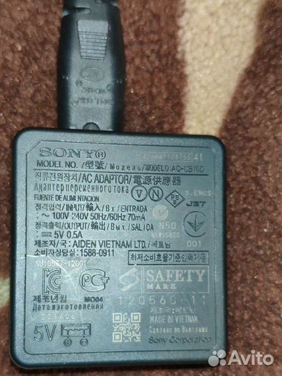 Зарядное устройство Sony с USB