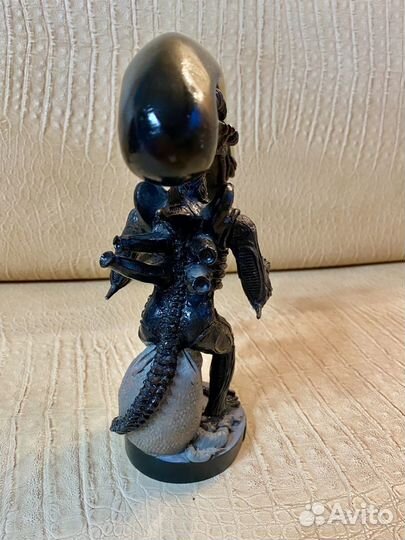 Фигурка Neca Head Knocker Alien. Xenomorph 23 cm