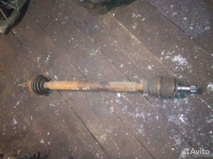 Полуось правый LADA 2110